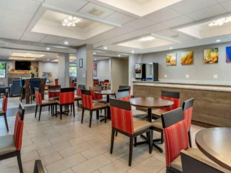 דירבורן Comfort Inn Near Greenfield Village מראה חיצוני תמונה