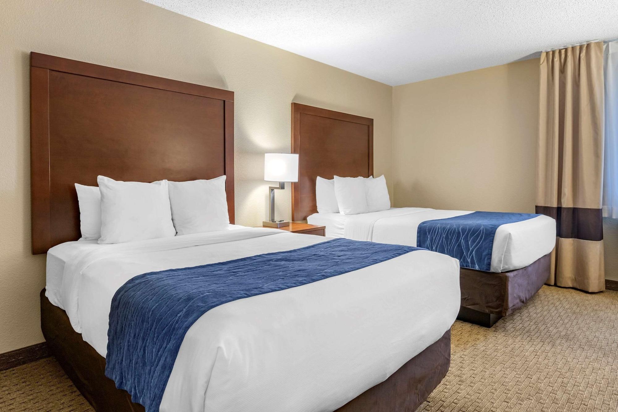 דירבורן Comfort Inn Near Greenfield Village מראה חיצוני תמונה