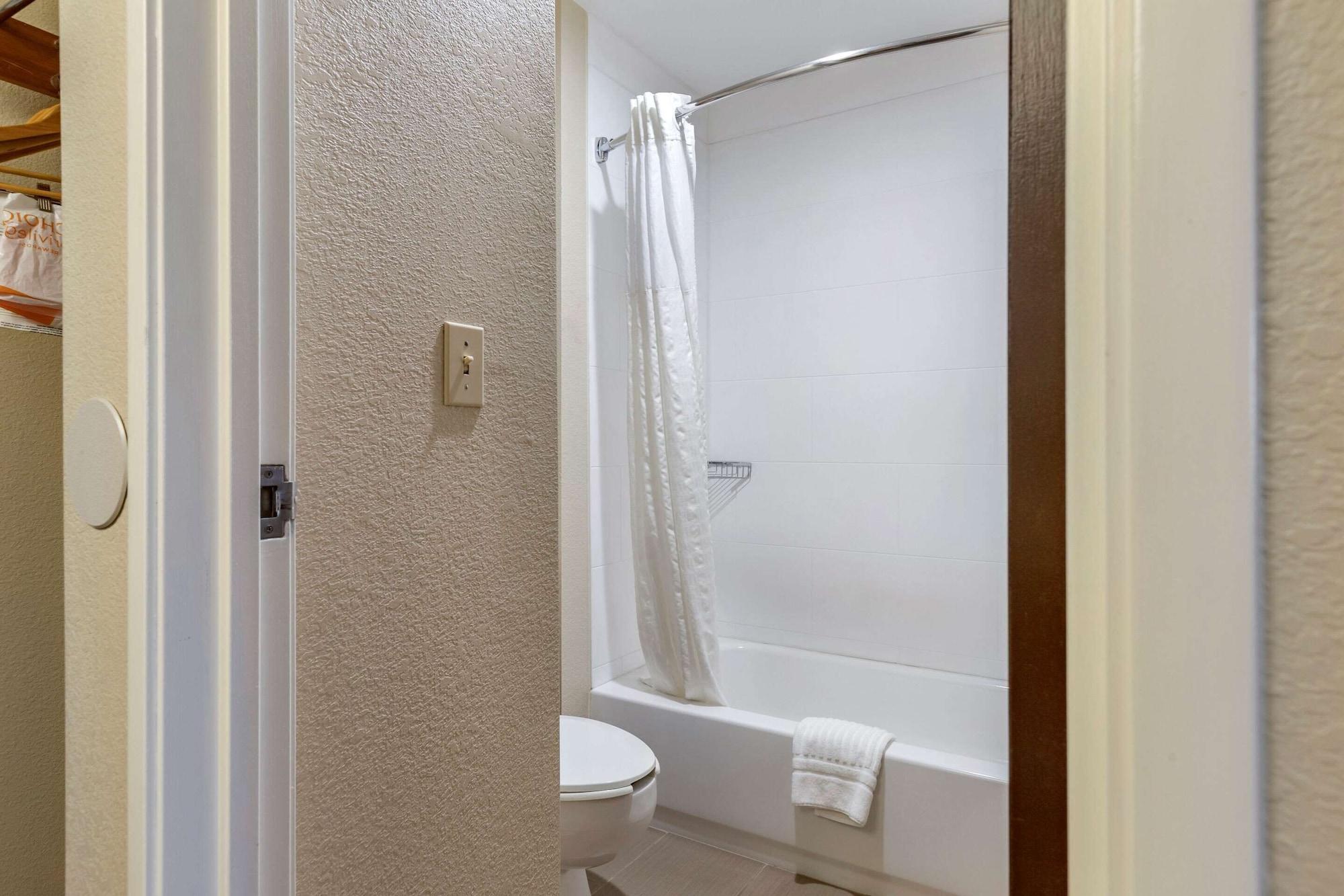 דירבורן Comfort Inn Near Greenfield Village מראה חיצוני תמונה