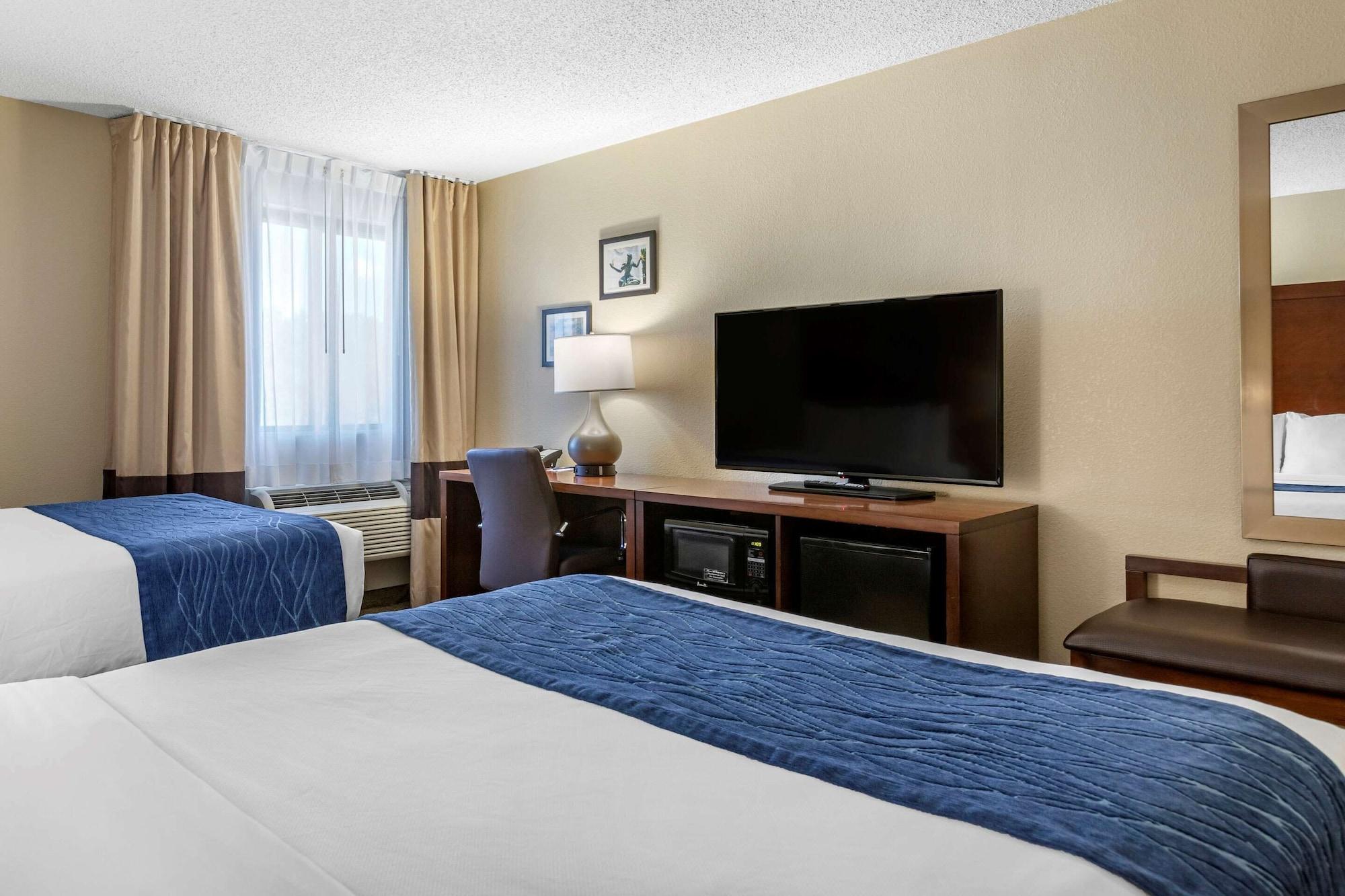 דירבורן Comfort Inn Near Greenfield Village מראה חיצוני תמונה