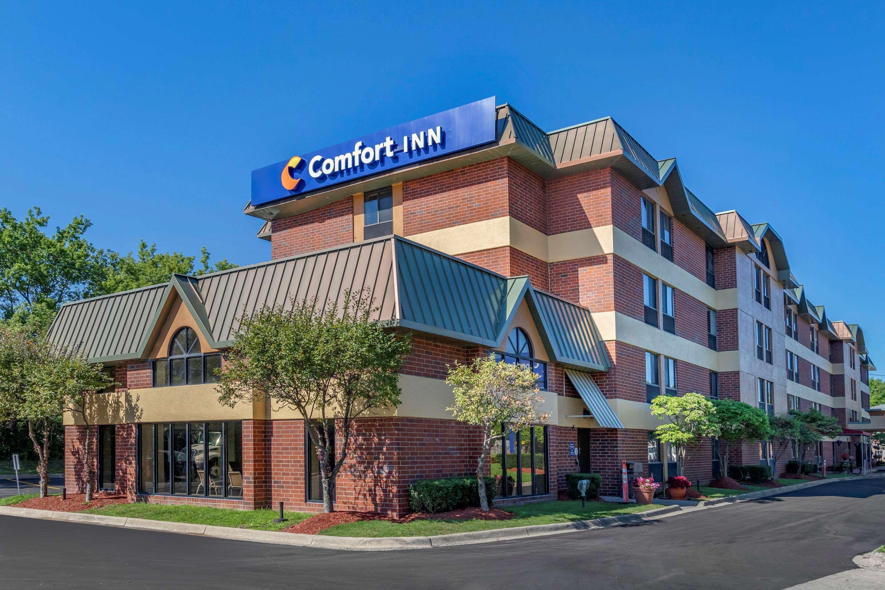 דירבורן Comfort Inn Near Greenfield Village מראה חיצוני תמונה
